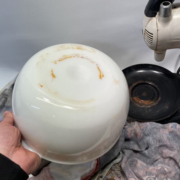 Vintage Sunbeam Automatic S Mixmaster Model 7B With Lots Of Accessories! - Picture 9 of 14